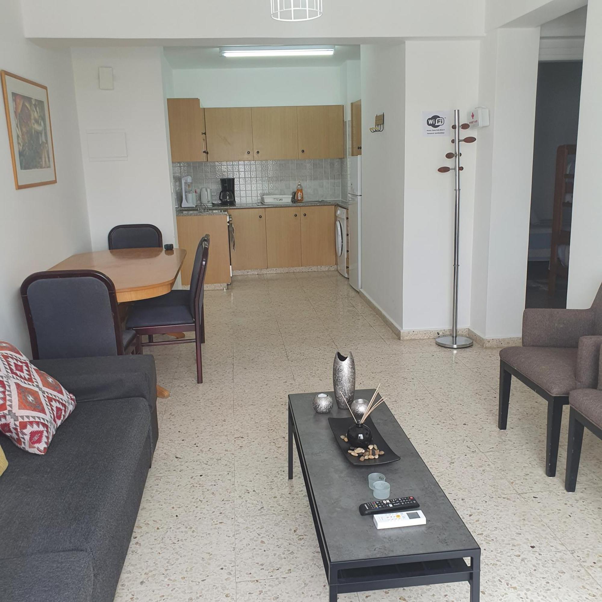 G&E Harbour Apartments Λατσί Εξωτερικό φωτογραφία